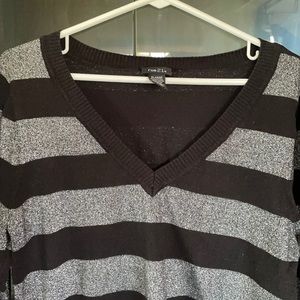 Rue21 size Xl never worn black and silver striped